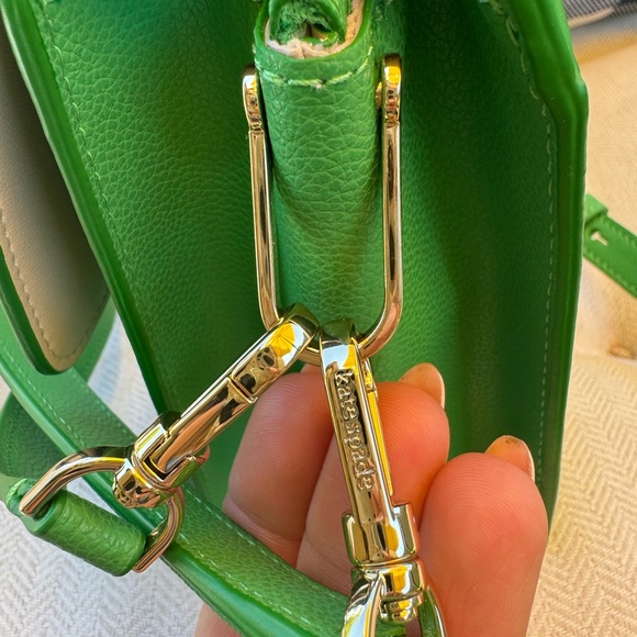 NWT Kate Spade Small Voyage Grain Bag in fresh green color - Picture 6 of 10